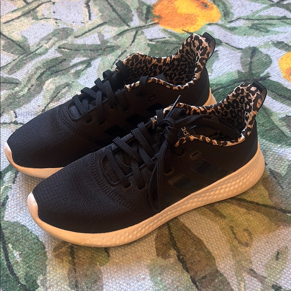 ADIDAS Stylish Black Women's Sneakers 8.5